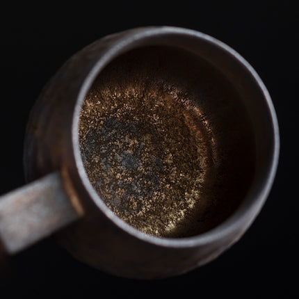 Household gilt cup